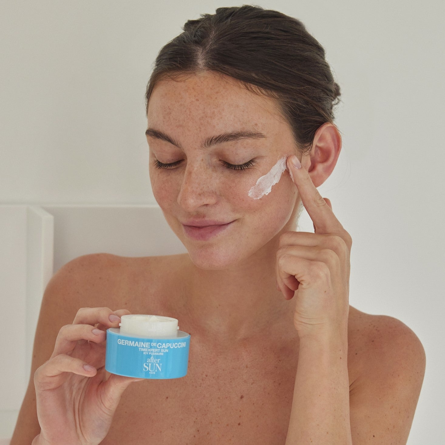 After Sun Facial Cream Icy Pleasure | Germaine de Capuccini After Sun Facial Cream Icy Pleasure | Germaine de Capuccini
